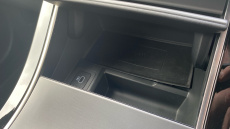 Land Rover Range Rover Velar 2.0 D200 MHEV Dynamic SE 5dr Auto Diesel Estate